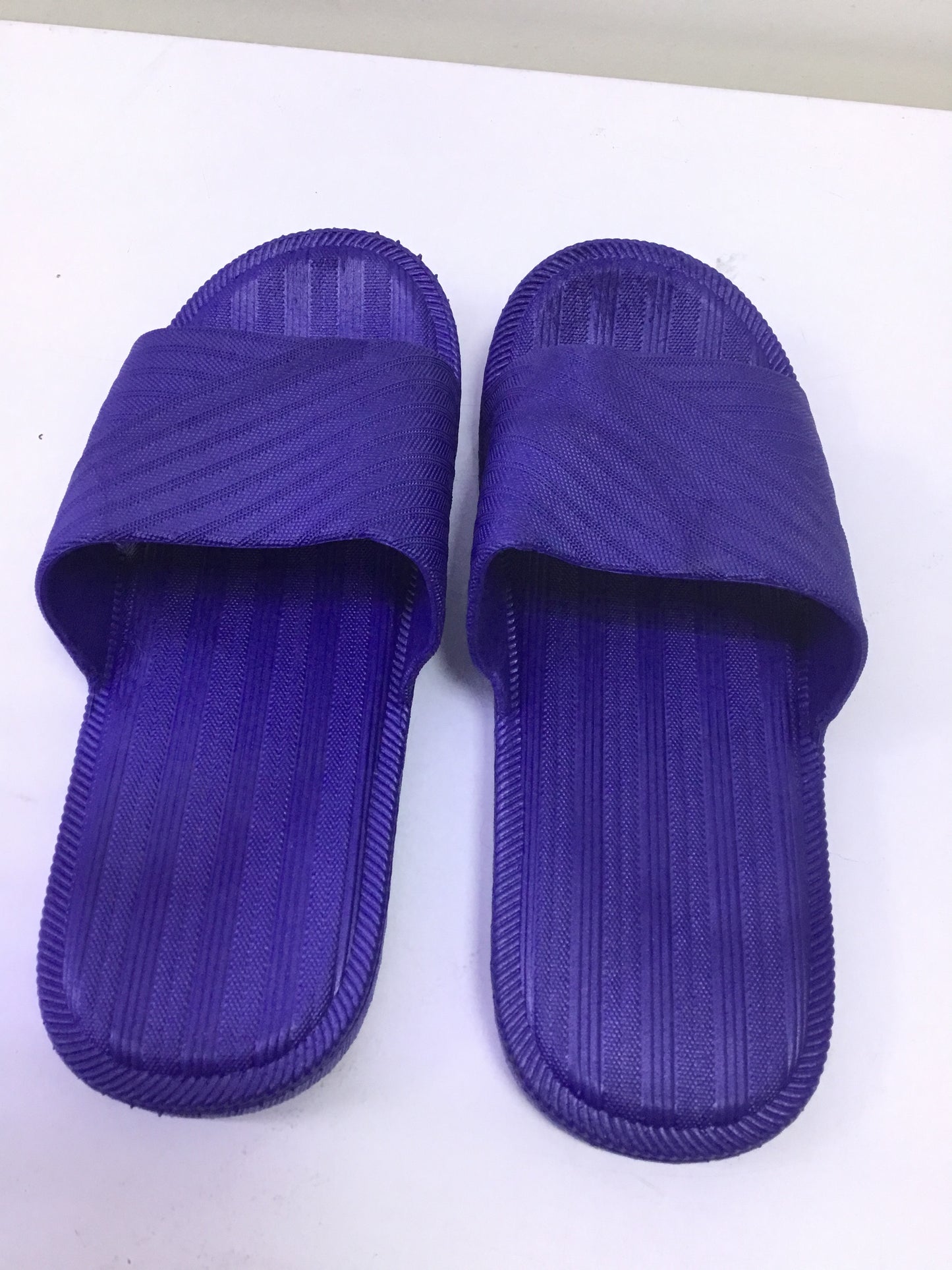 FR Comfortable Slippers - 001 | Premium Quality - Best Price Online
