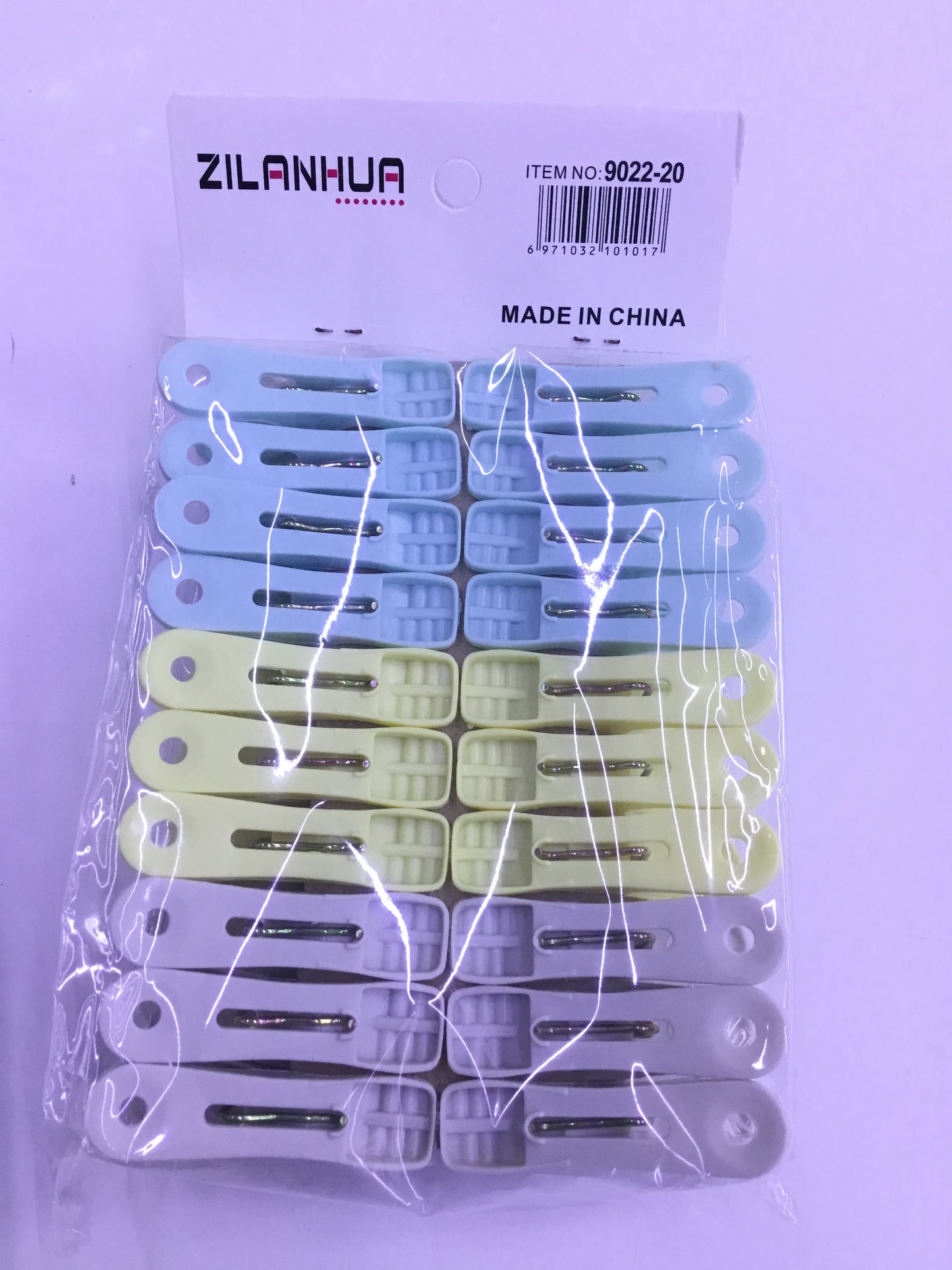 Premium Durable Plastic Clip- Hangers-NA-76718-P (20pcs) Stylish & Versatile Design