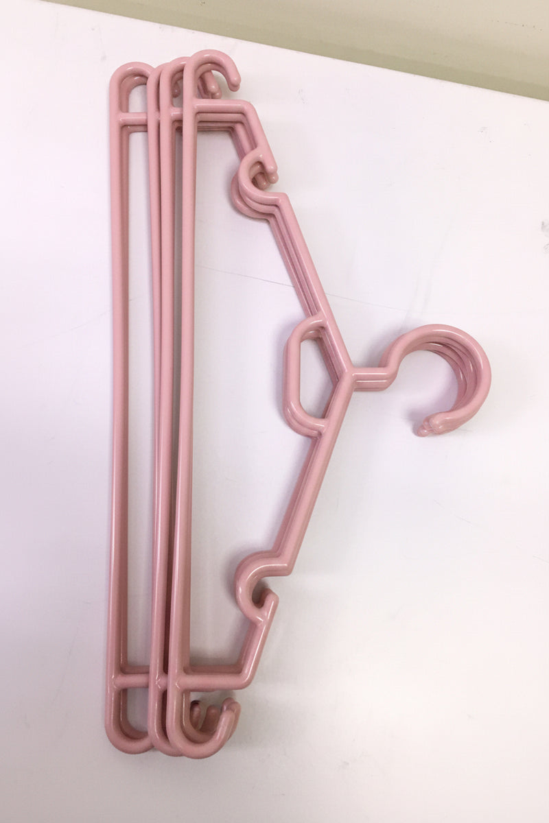 Yimeng Fashion Plastic Cloth Hunger- Pink (6pcs)- 40cm - WTC- 7830 | Premium Quality - Best Sell Online