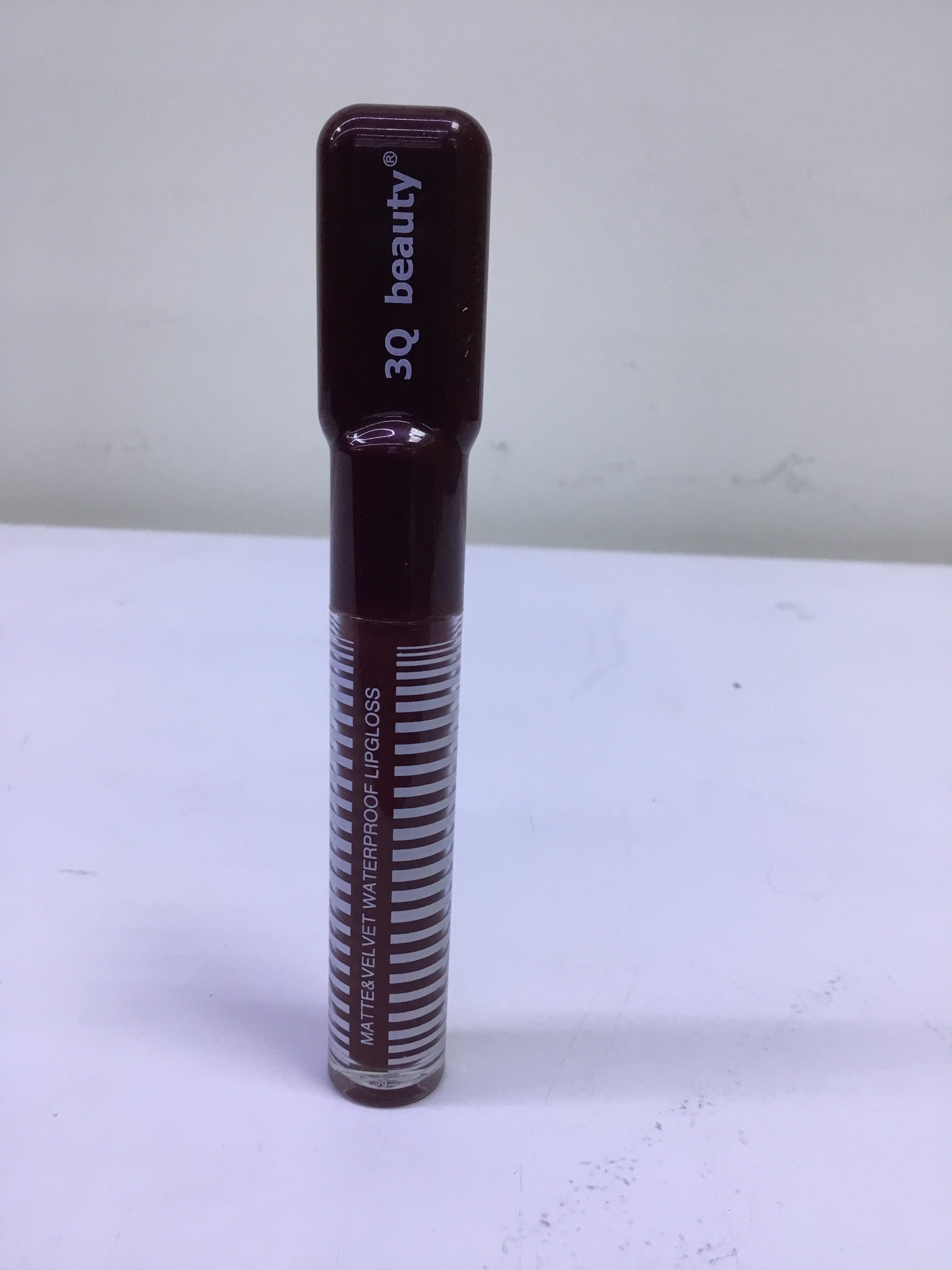 Premium Matte & Velvet Waterproof Lip Gloss - Long-Lasting