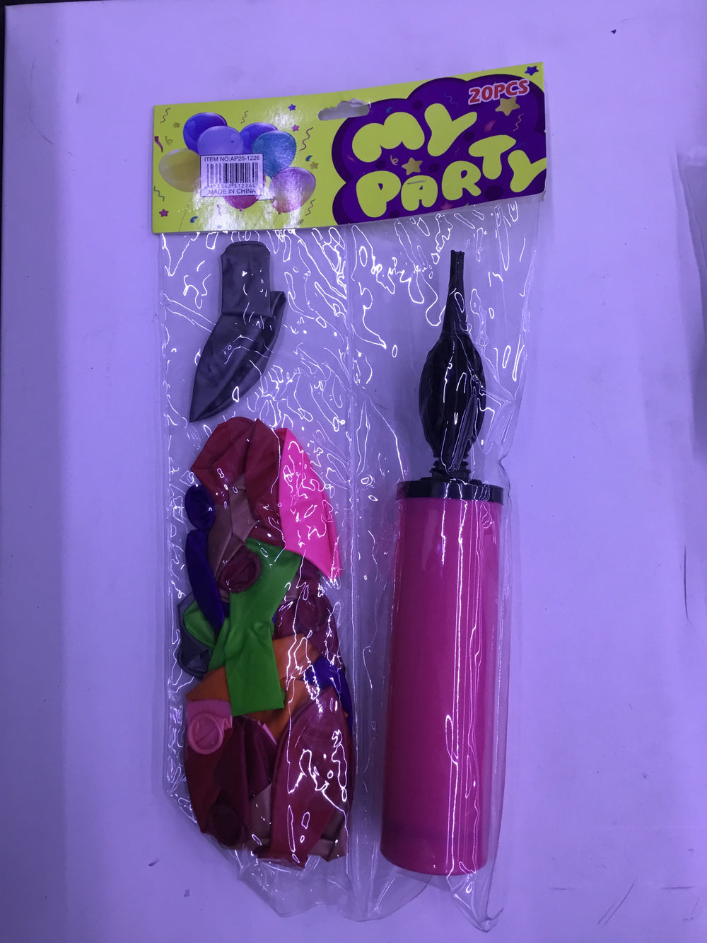 20-Piece Party Balloon Set with Hand Pump