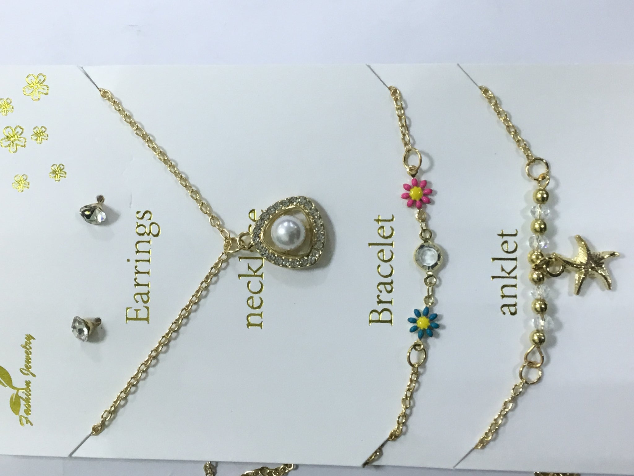 Golden Allure Jewelry Set - 4pcs