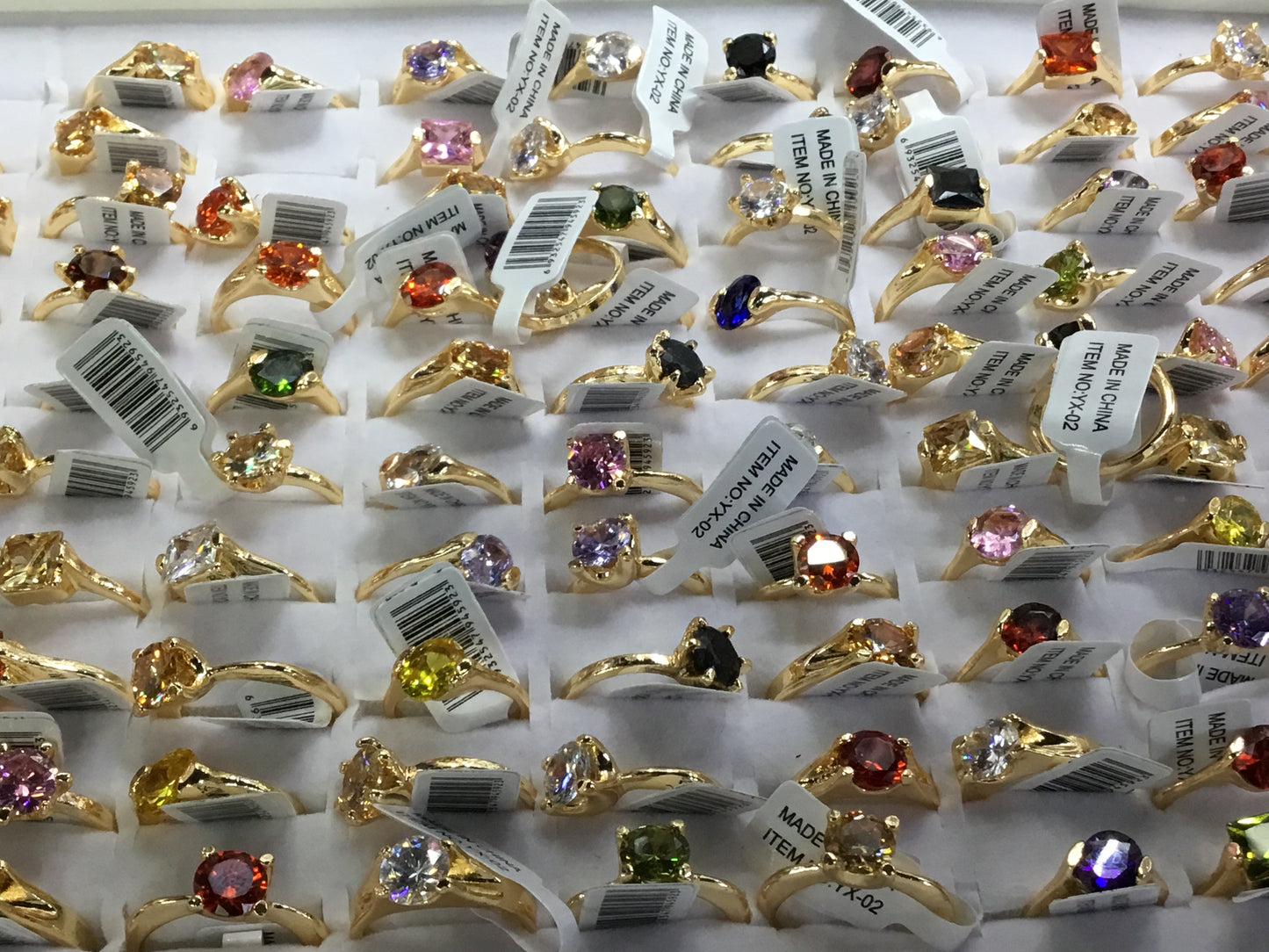 Gold-Coated Fashion Ring with Color Stone - Durable XY-02