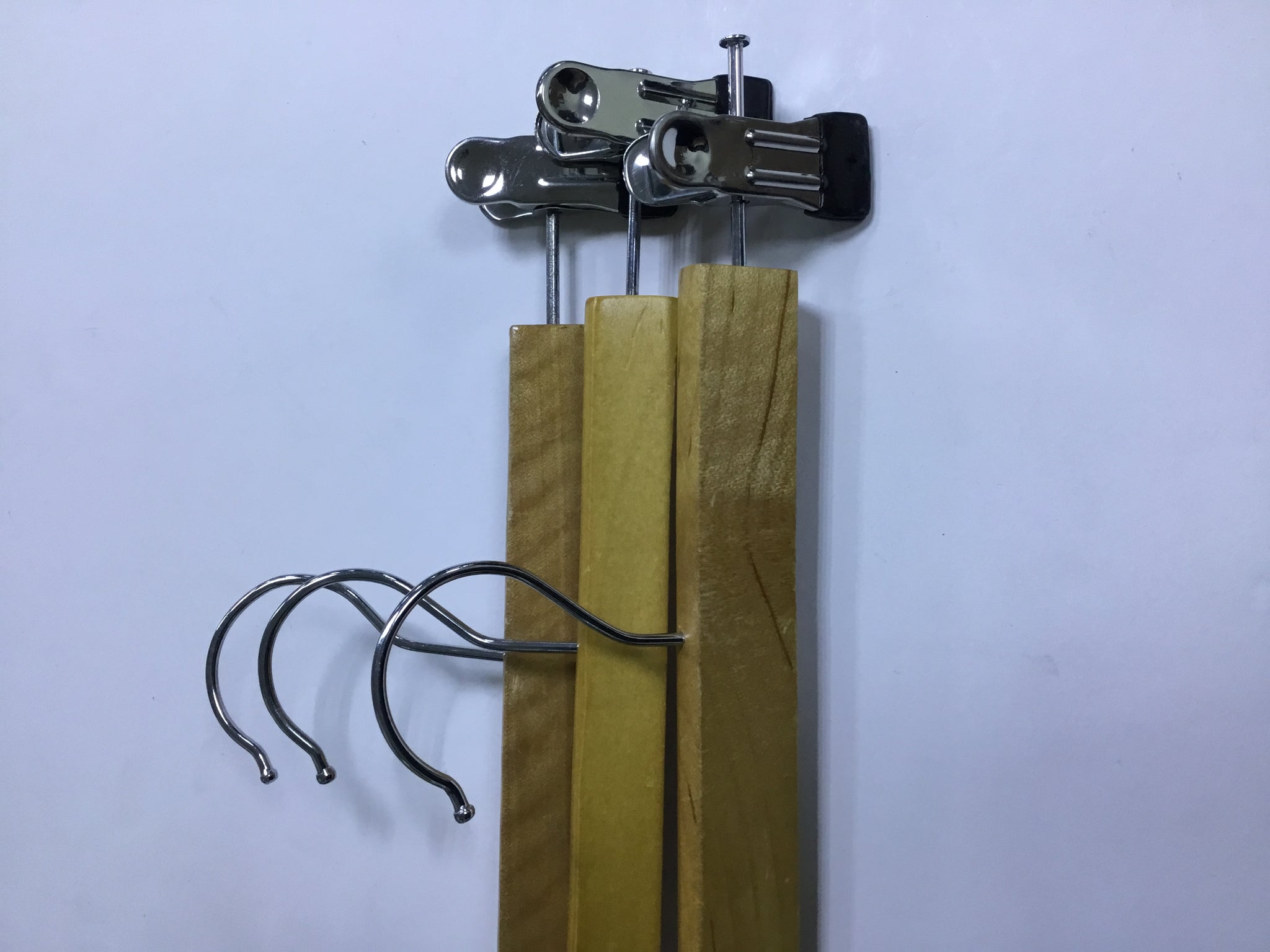 FR Wooden Clip Hangers - BSP -26 | Premium Quality - Best Price Online