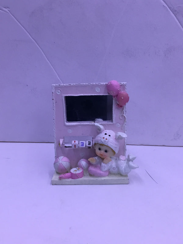 Pink Baby-Themed Decorative Photo Frame & Memo Holder