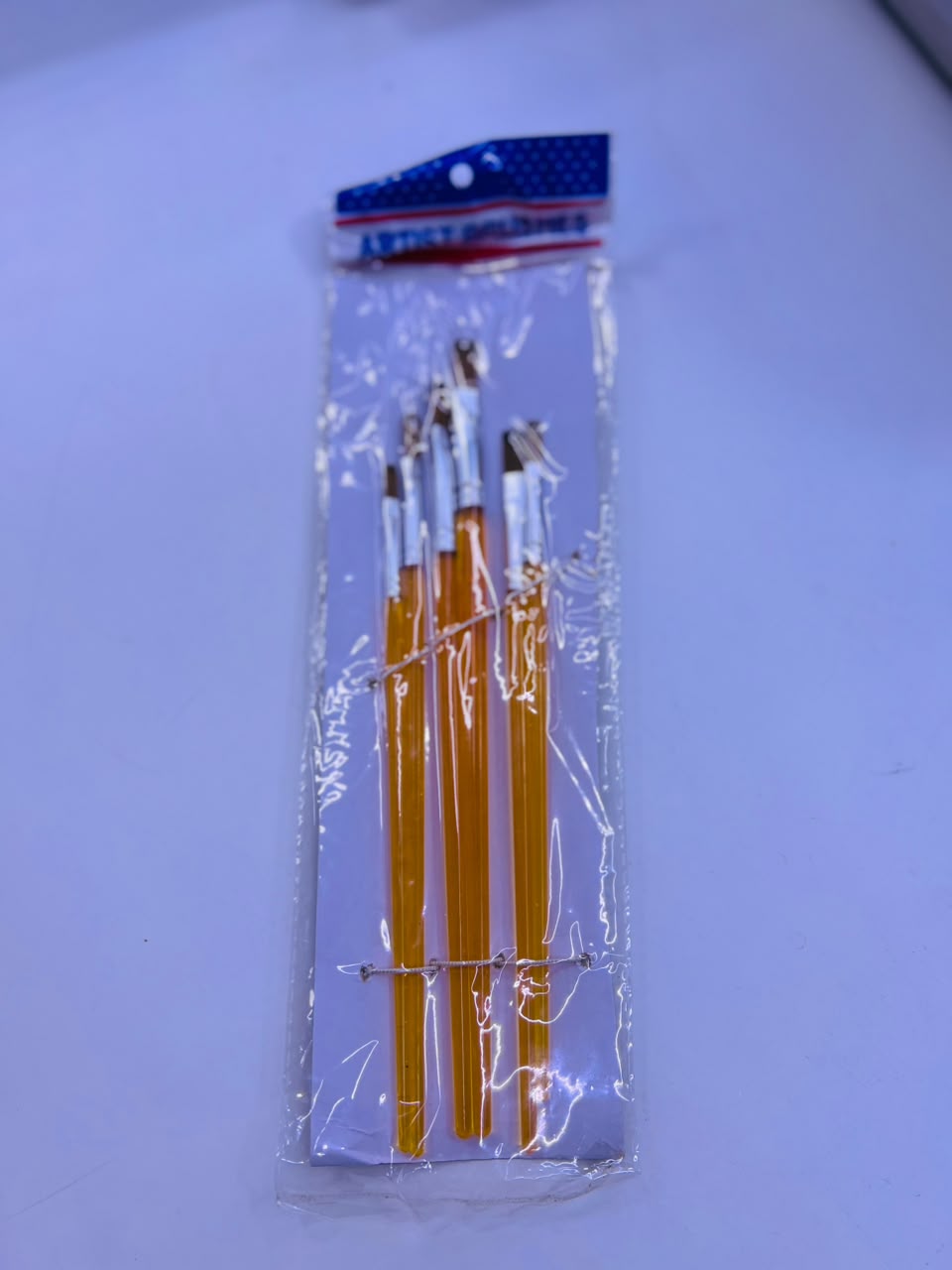 ARTIST BRUSHES -B-6