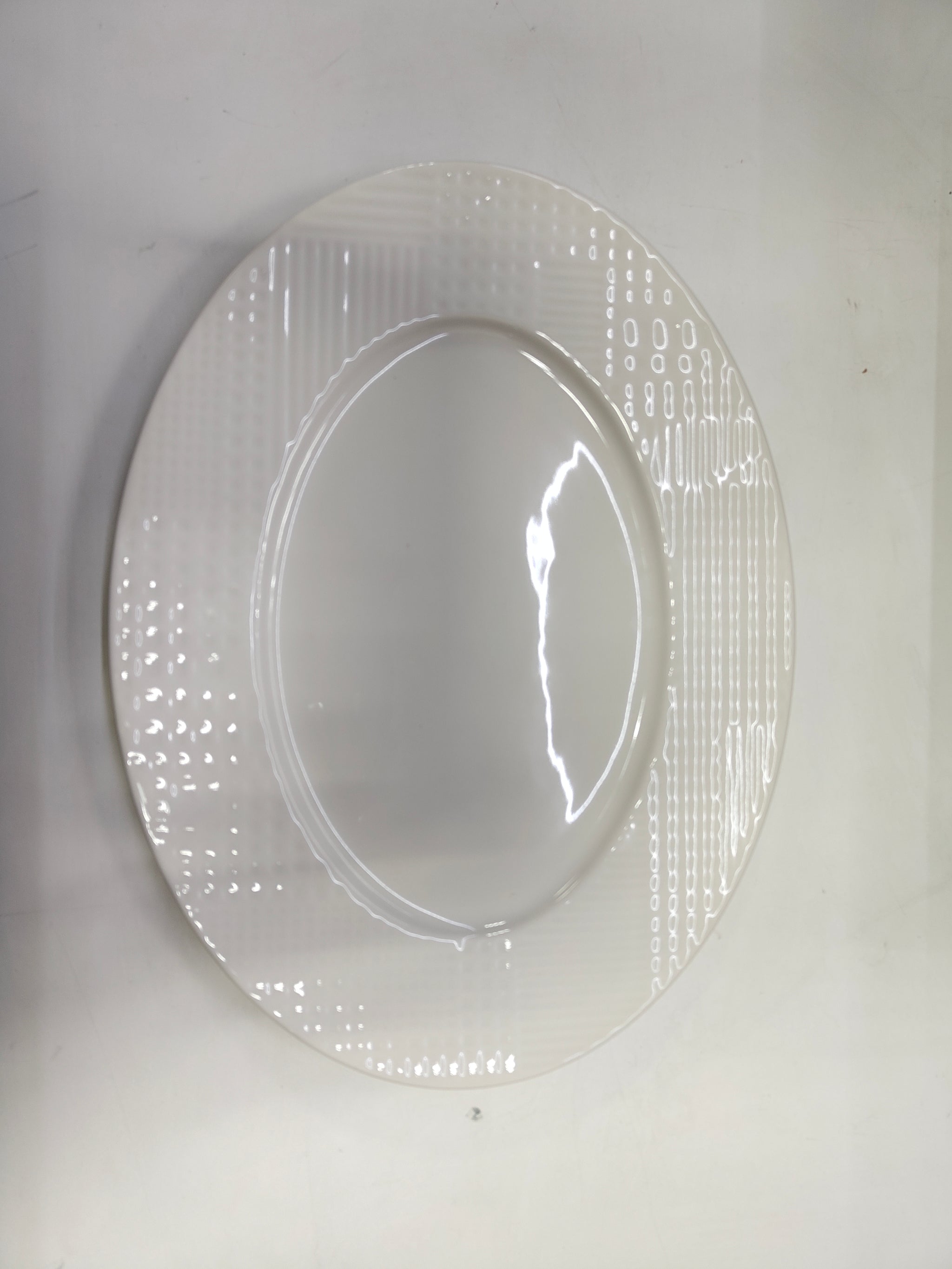 FR RAK White Oval Flat Plate - (34cm-L) - PXOP34
