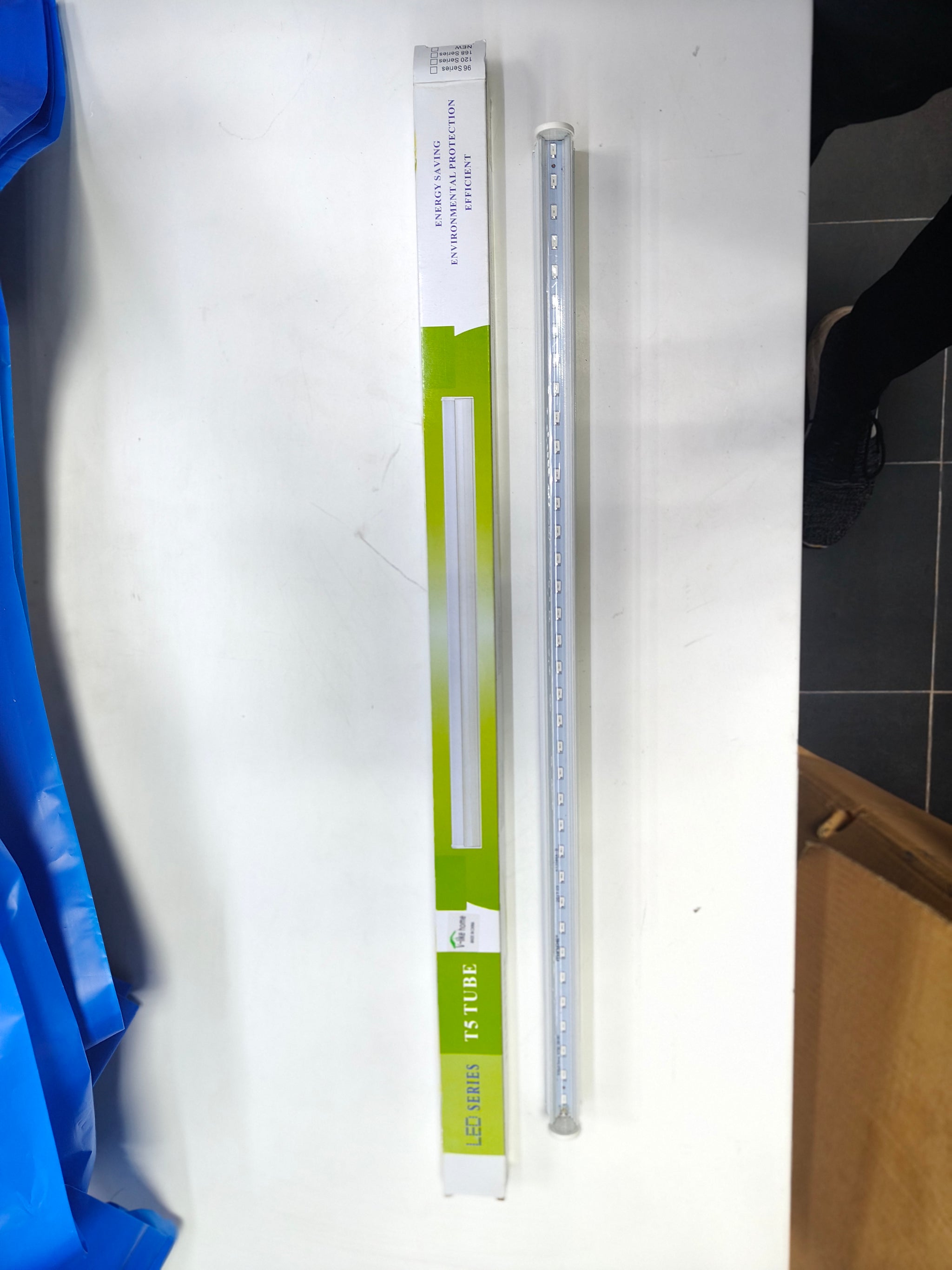 FR T5 LED Series Tube - (11W - 165~220V) - T5ASE-11
